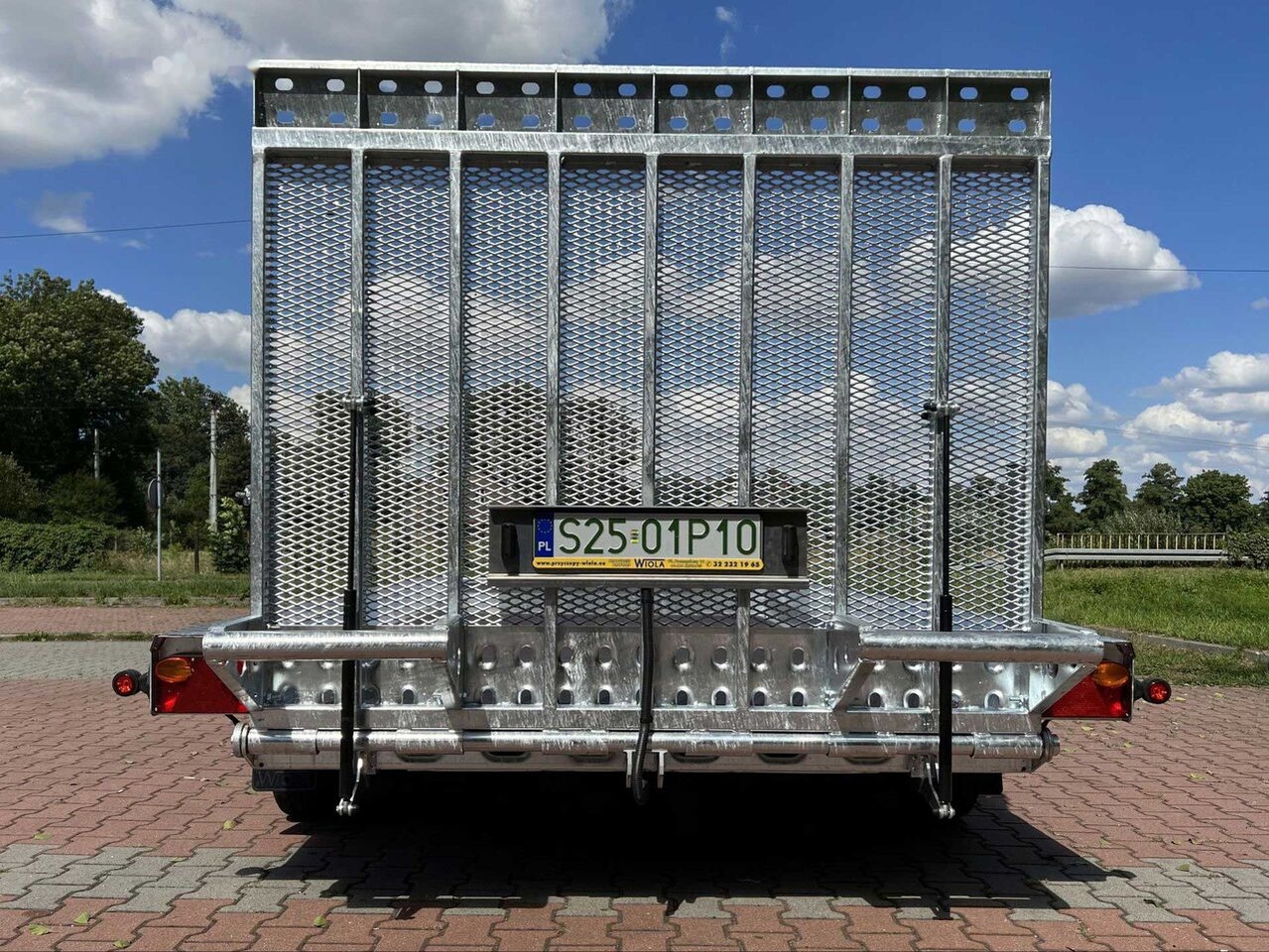 Wiola Pod sprzęt budowlany B3540 MAXX 3500kg - Ремарке за строителна техника: снимка 3 Wiola Pod sprzęt budowlany B3540 MAXX 3500kg - Ремарке за строителна техника: снимка 3