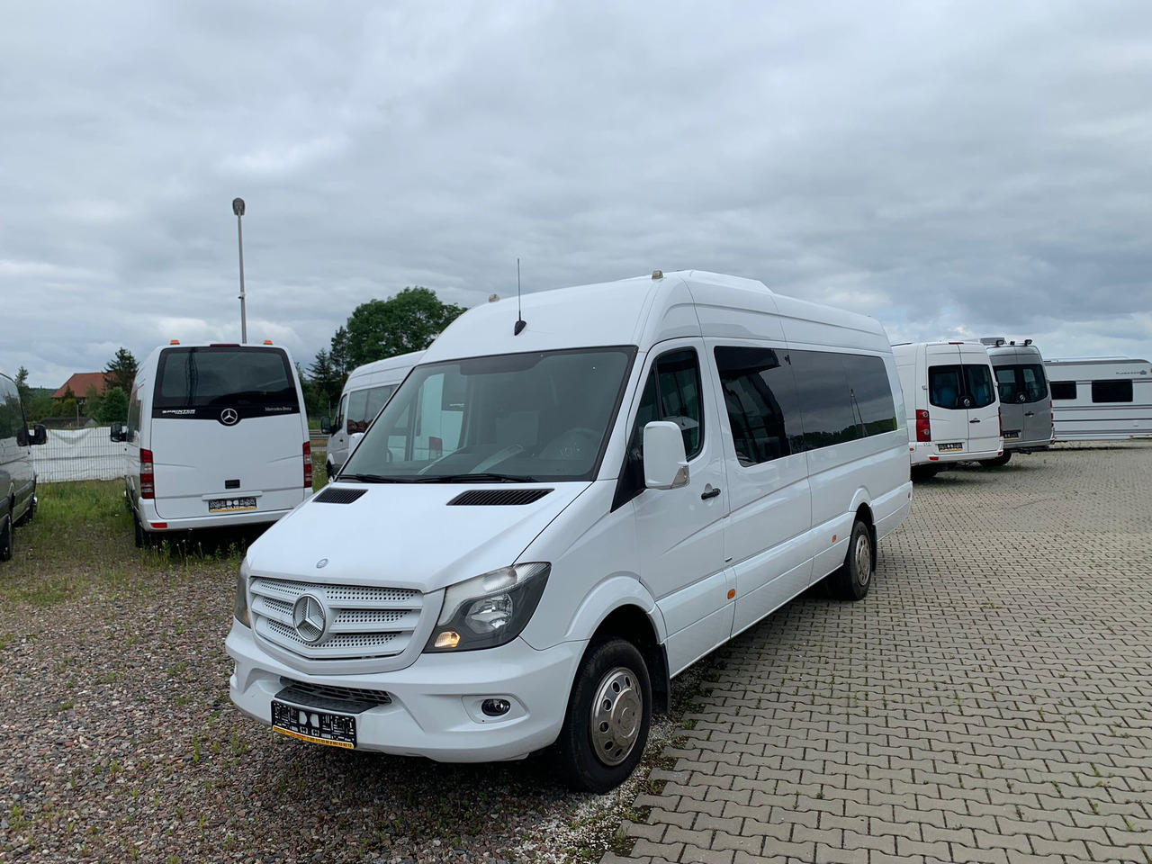 Mercedes Benz Sprinter 516 CDI - 24 Miejsca - Туристически автобус: снимка 1 Mercedes Benz Sprinter 516 CDI - 24 Miejsca - Туристически автобус: снимка 1