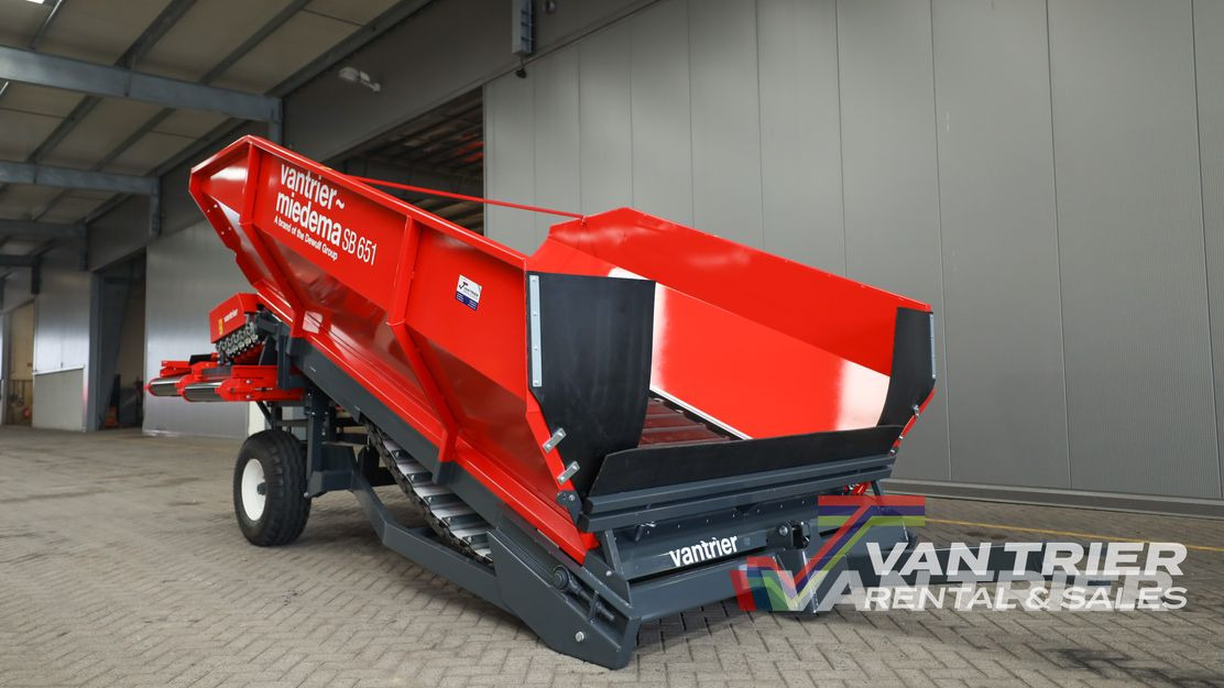 Miedema SB651 Receiving hopper - Оборудване за съхранение: снимка 1 Miedema SB651 Receiving hopper - Оборудване за съхранение: снимка 1