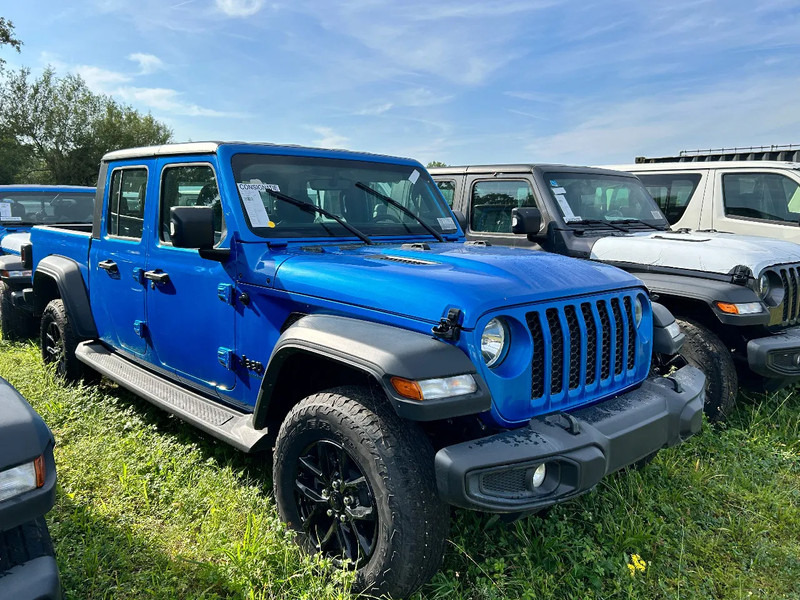 Лизинг на Jeep Gladiator PICK-UP 4x4 3.6L 24V VVT - 10 UNITS -T1 CUSTOM GOODS Jeep Gladiator PICK-UP 4x4 3.6L 24V VVT - 10 UNITS -T1 CUSTOM GOODS: снимка 12