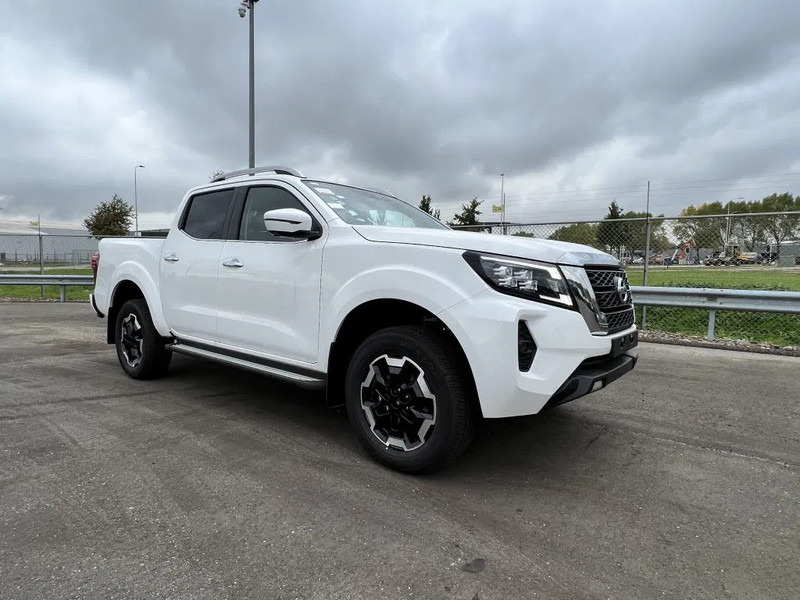 Лизинг на Nissan Navara 4x4 2.5 D Double Cab - LE Plus - AUTOMATIC - FULL OPTIONS - EURO 2 - NEW!! - 3 UNITS Nissan Navara 4x4 2.5 D Double Cab - LE Plus - AUTOMATIC - FULL OPTIONS - EURO 2 - NEW!! - 3 UNITS: снимка 10
