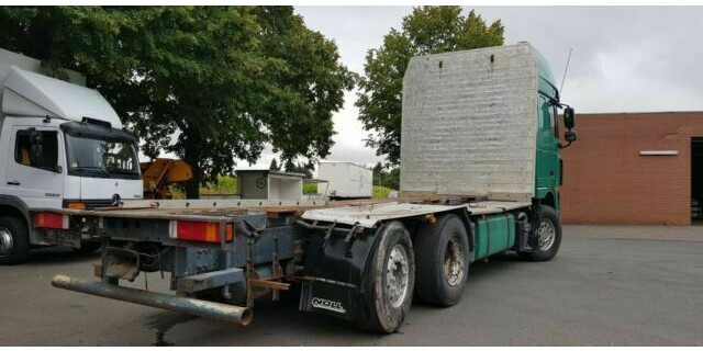 DAF XF105-460Super Spacs Cap G.Haus/Hoch Retarder - Камион за дърва: снимка 4 DAF XF105-460Super Spacs Cap G.Haus/Hoch Retarder - Камион за дърва: снимка 4