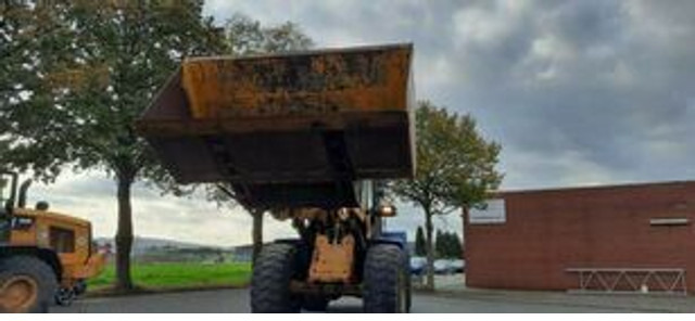 Hanomag 70E Radlader - Колесен товарач: снимка 4 Hanomag 70E Radlader - Колесен товарач: снимка 4