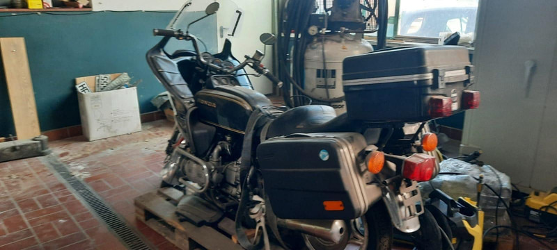Honda GL 2 Goldwing - Мотоциклет: снимка 2 Honda GL 2 Goldwing - Мотоциклет: снимка 2