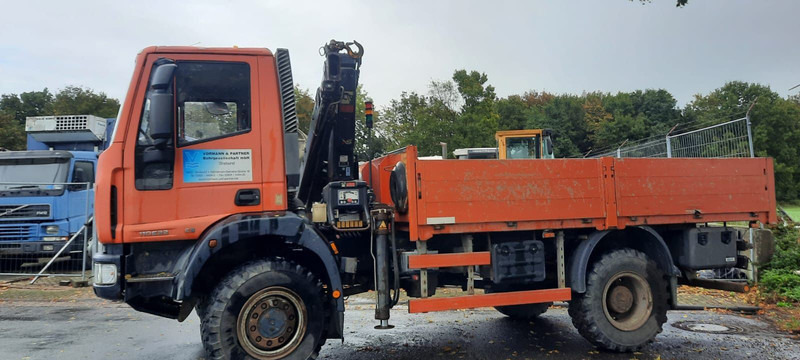 Iveco ML110-220 4x4 mit Kran+Funk - Бордови камион, Камион с кран: снимка 3 Iveco ML110-220 4x4 mit Kran+Funk - Бордови камион, Камион с кран: снимка 3