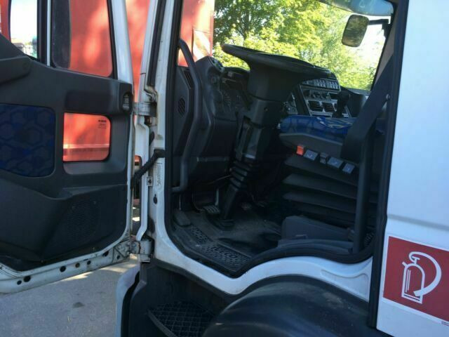 Iveco ML120 E22 Kühlkoffer LBW Deutsche Maschine - Рефрижератор камион: снимка 5 Iveco ML120 E22 Kühlkoffer LBW Deutsche Maschine - Рефрижератор камион: снимка 5