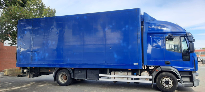 Iveco ML150E28 Koffer - Камион фургон: снимка 3 Iveco ML150E28 Koffer - Камион фургон: снимка 3
