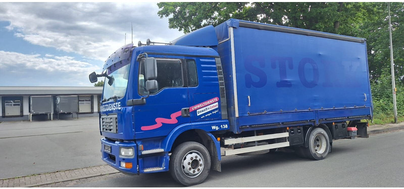 MAN 12.250 TGM - Камион с брезент: снимка 1 MAN 12.250 TGM - Камион с брезент: снимка 1
