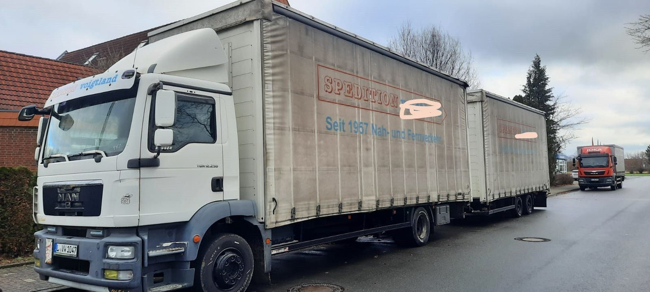 MAN 12.250 TGM Jumbo Mit Anhänger - Камион с брезент, Брезентово ремарке: снимка 1 MAN 12.250 TGM Jumbo Mit Anhänger - Камион с брезент, Брезентово ремарке: снимка 1