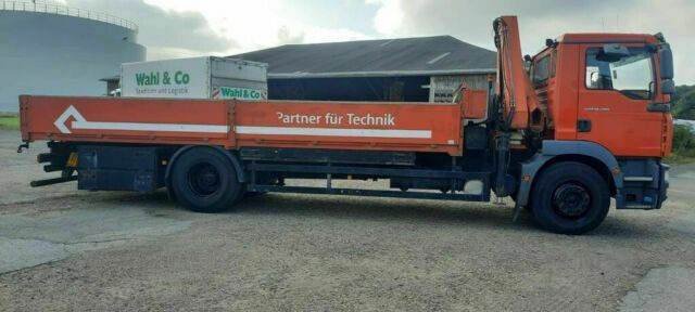MAN TG-M18.280PS Hiab 111B-2 mit Funk - Бордови камион, Камион с кран: снимка 4 MAN TG-M18.280PS Hiab 111B-2 mit Funk - Бордови камион, Камион с кран: снимка 4