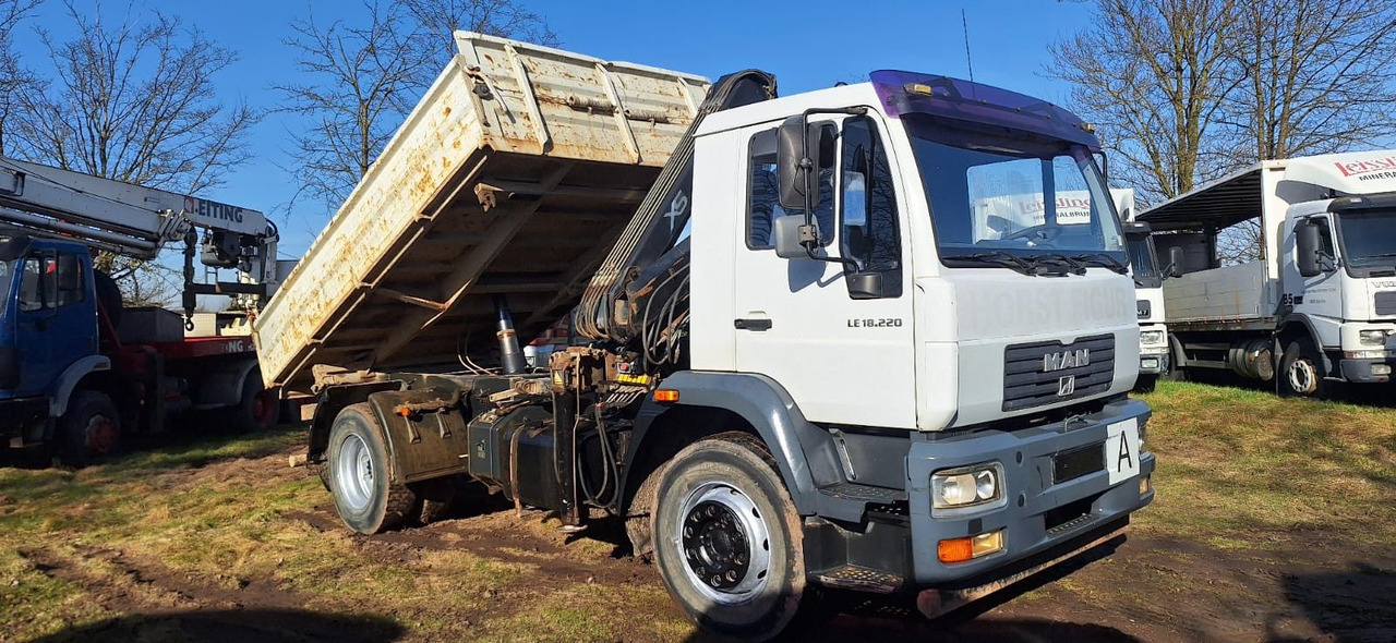 MAN TGM 18.220 4x2 3.S-Kipper mit Kran - Самосвал камион, Камион с кран: снимка 4 MAN TGM 18.220 4x2 3.S-Kipper mit Kran - Самосвал камион, Камион с кран: снимка 4