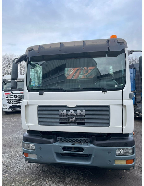 MAN TGM 18.240PS 4x2 3.S-Kipper mit Kran - Самосвал камион, Камион с кран: снимка 3 MAN TGM 18.240PS 4x2 3.S-Kipper mit Kran - Самосвал камион, Камион с кран: снимка 3