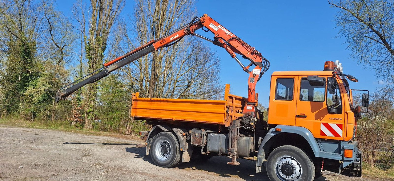 MAN TGM 18.240PS 4x4 3.S-Kipper mit Kran - Самосвал камион, Камион с кран: снимка 3 MAN TGM 18.240PS 4x4 3.S-Kipper mit Kran - Самосвал камион, Камион с кран: снимка 3
