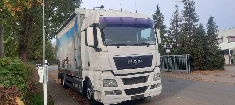 MAN TGX 18.360PS 4x2 G.Haus Kran+Funk - Камион с брезент, Камион с кран: снимка 2 MAN TGX 18.360PS 4x2 G.Haus Kran+Funk - Камион с брезент, Камион с кран: снимка 2