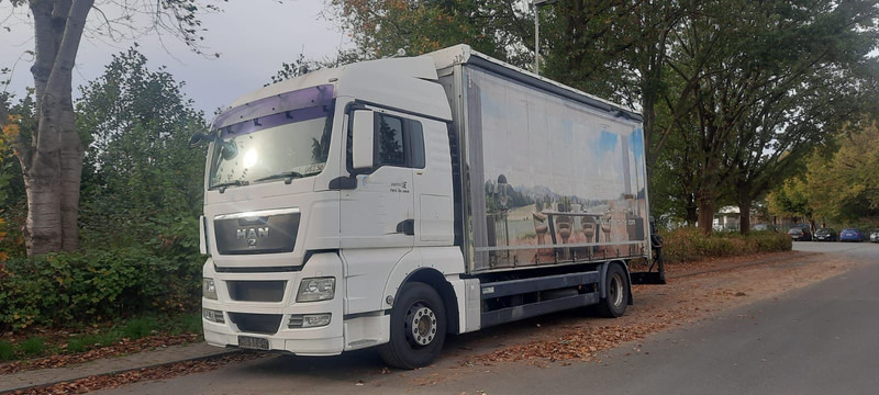 MAN TGX 18.360PS 4x2 G.Haus Kran+Funk - Камион с брезент, Камион с кран: снимка 1 MAN TGX 18.360PS 4x2 G.Haus Kran+Funk - Камион с брезент, Камион с кран: снимка 1