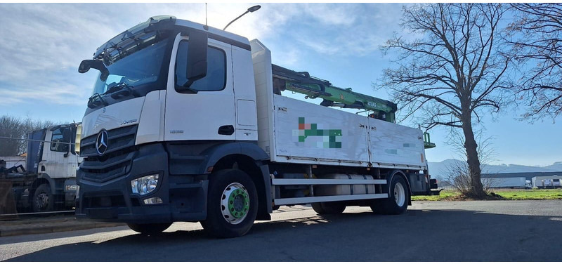 Mercedes-Benz 1835 Antos 4x2 Klima 1-Hand - Бордови камион, Камион с кран: снимка 1 Mercedes-Benz 1835 Antos 4x2 Klima 1-Hand - Бордови камион, Камион с кран: снимка 1