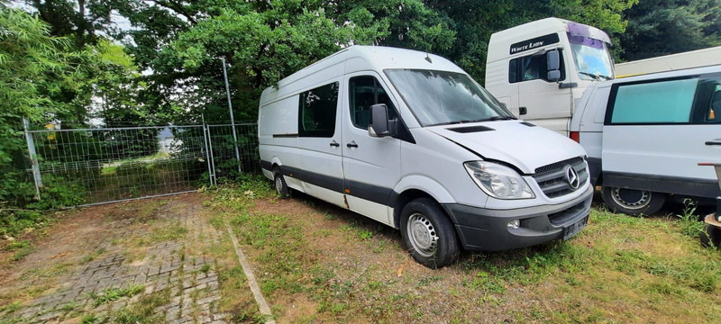 Mercedes-Benz 300-serie 313 Sprinter - Товарен бус: снимка 2 Mercedes-Benz 300-serie 313 Sprinter - Товарен бус: снимка 2