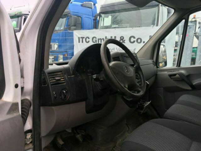 Mercedes-Benz 300-serie 313 cdi Sprinter German Truck - Товарен бус: снимка 4 Mercedes-Benz 300-serie 313 cdi Sprinter German Truck - Товарен бус: снимка 4