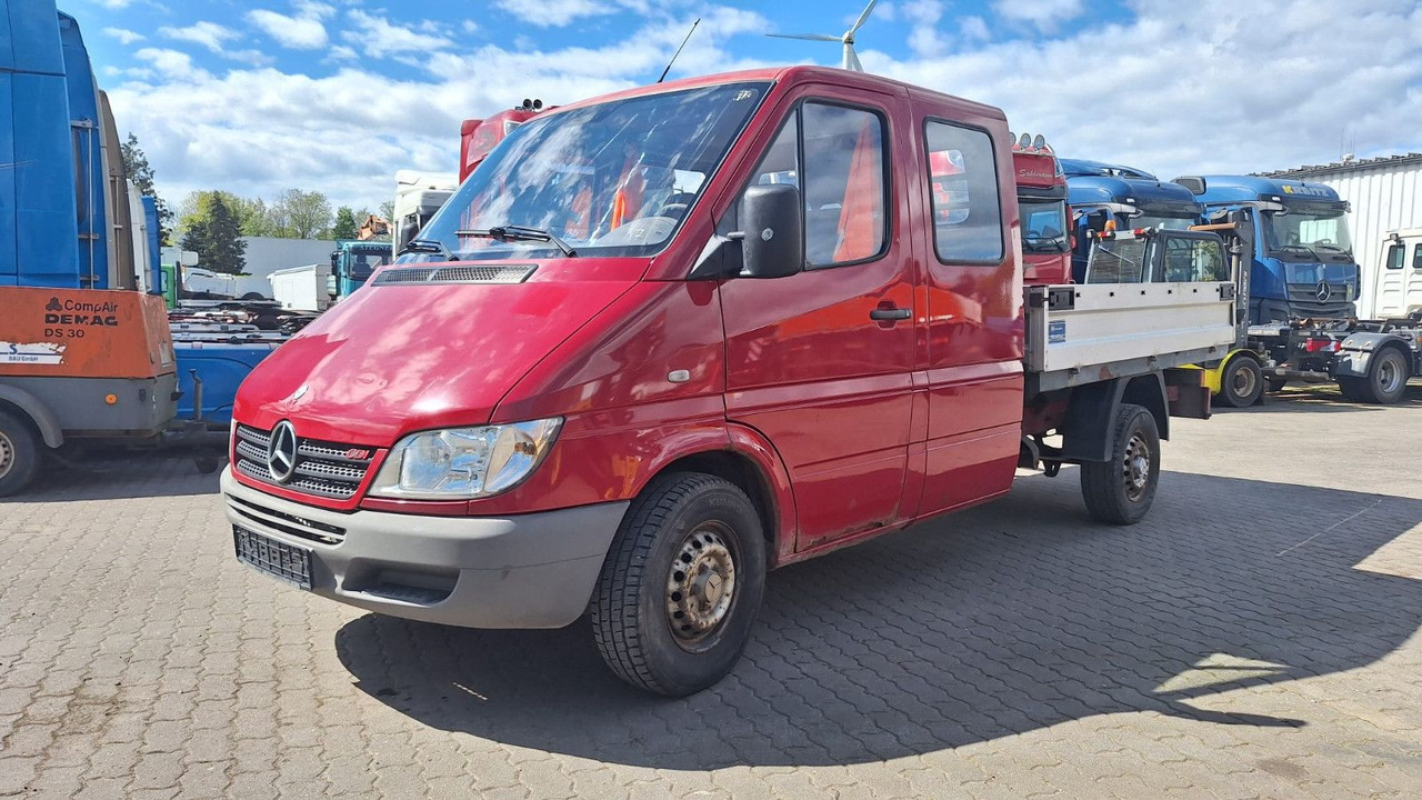 Mercedes-Benz 313 Pritsche Doppelkabine - Бордови бус, Бус с двойна кабина: снимка 2 Mercedes-Benz 313 Pritsche Doppelkabine - Бордови бус, Бус с двойна кабина: снимка 2