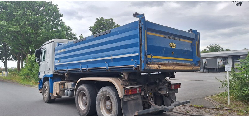 Mercedes-Benz Actros 2646 - Самосвал камион: снимка 3 Mercedes-Benz Actros 2646 - Самосвал камион: снимка 3