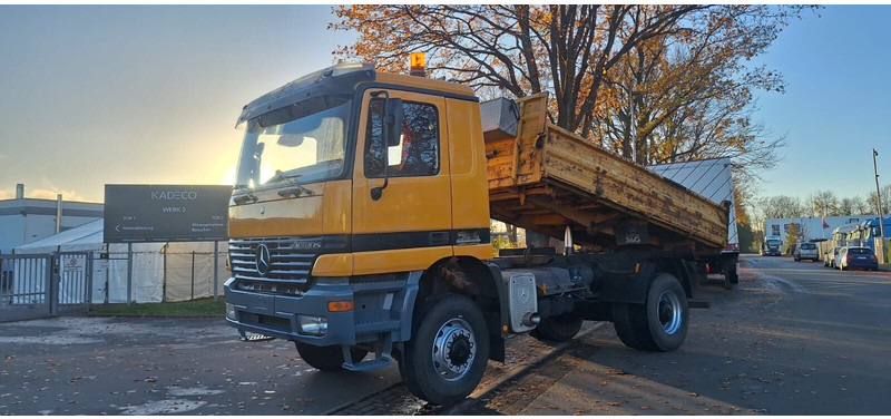 Mercedes-Benz Axor 1840 - Самосвал камион: снимка 2 Mercedes-Benz Axor 1840 - Самосвал камион: снимка 2