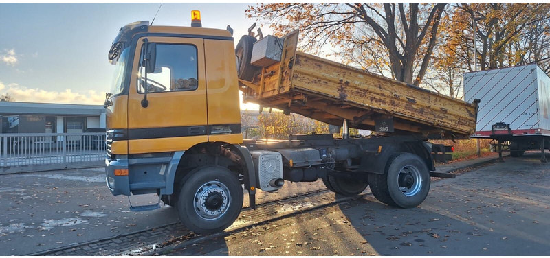 Mercedes-Benz Axor 1843 - Самосвал камион: снимка 1 Mercedes-Benz Axor 1843 - Самосвал камион: снимка 1