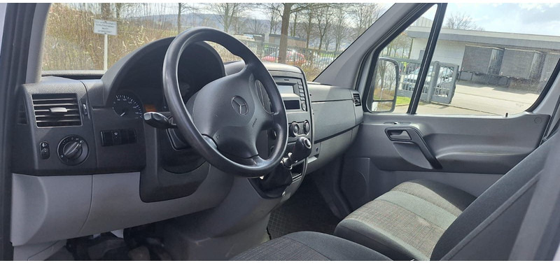 Малък ван Mercedes-Benz Sprinter II Kasten 216CDI Lang/Hoch: снимка 7