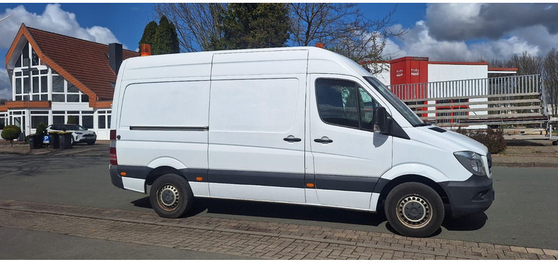Mercedes-Benz Sprinter II Kasten 216CDI Lang/Hoch - Малък ван: снимка 2 Mercedes-Benz Sprinter II Kasten 216CDI Lang/Hoch - Малък ван: снимка 2