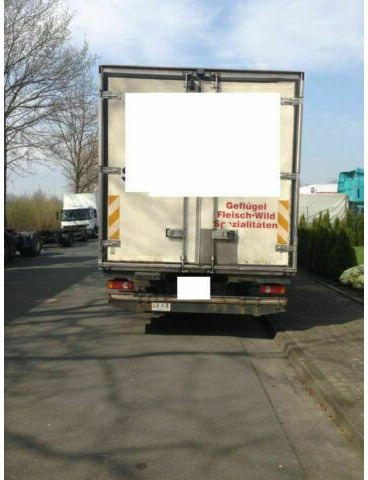 Renault Midlum 220 Tiefkühlkoffer Thermoking Diesel+Stro - Рефрижератор камион: снимка 4 Renault Midlum 220 Tiefkühlkoffer Thermoking Diesel+Stro - Рефрижератор камион: снимка 4