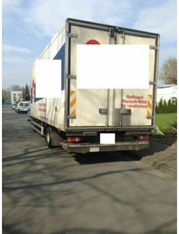 Renault Midlum 220 Tiefkühlkoffer Thermoking Diesel+Stro - Рефрижератор камион: снимка 5 Renault Midlum 220 Tiefkühlkoffer Thermoking Diesel+Stro - Рефрижератор камион: снимка 5
