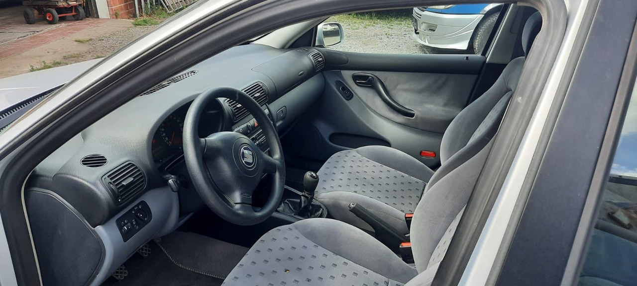 Седан Seat Toledo Signo 1,8 20V Autom.: снимка 6