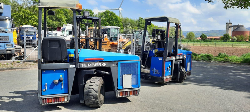 Terberg TKL M1-3 Mitnahmestapler - Страничен товарач: снимка 1 Terberg TKL M1-3 Mitnahmestapler - Страничен товарач: снимка 1