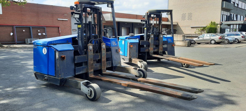 Terberg TKL M1-3 Mitnahmestapler - Страничен товарач: снимка 2 Terberg TKL M1-3 Mitnahmestapler - Страничен товарач: снимка 2