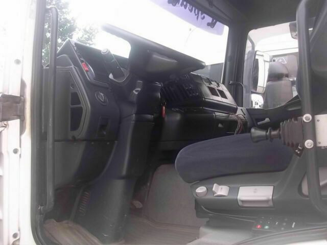MAN 18.430TGA XXL Euro4 Anloger Tacho Vollausst - Влекач: снимка 4 MAN 18.430TGA XXL Euro4 Anloger Tacho Vollausst - Влекач: снимка 4