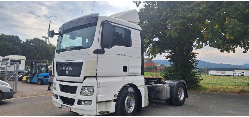 MAN TGX18.440H 4x4 SZM Kipphydraulik - Влекач: снимка 3 MAN TGX18.440H 4x4 SZM Kipphydraulik - Влекач: снимка 3