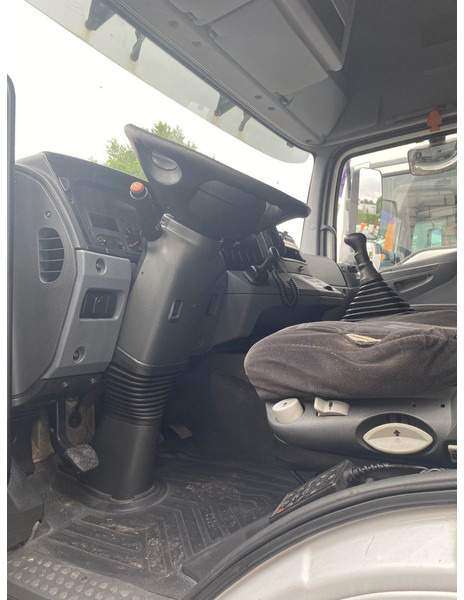 Mercedes-Benz 1833LS G.Haus/Hochdach - Влекач: снимка 4 Mercedes-Benz 1833LS G.Haus/Hochdach - Влекач: снимка 4