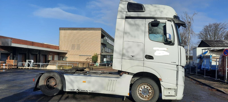 Mercedes-Benz 1845 Actros MP 4 - Влекач: снимка 2 Mercedes-Benz 1845 Actros MP 4 - Влекач: снимка 2