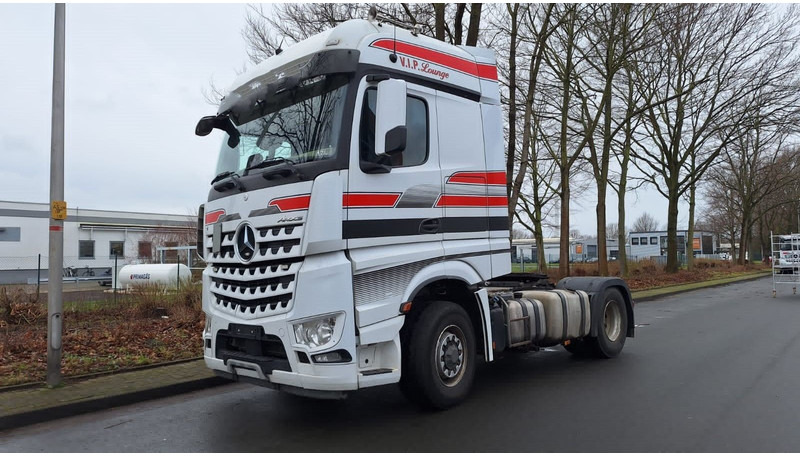 Mercedes-Benz 1845 Arocs 4x4 HD 1-Hand - Влекач: снимка 1 Mercedes-Benz 1845 Arocs 4x4 HD 1-Hand - Влекач: снимка 1