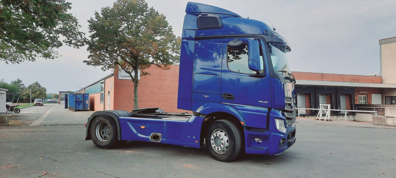 Влекач Mercedes-Benz Actros 1845 LS Vollspoiler: снимка 7 Влекач Mercedes-Benz Actros 1845 LS Vollspoiler: снимка 7