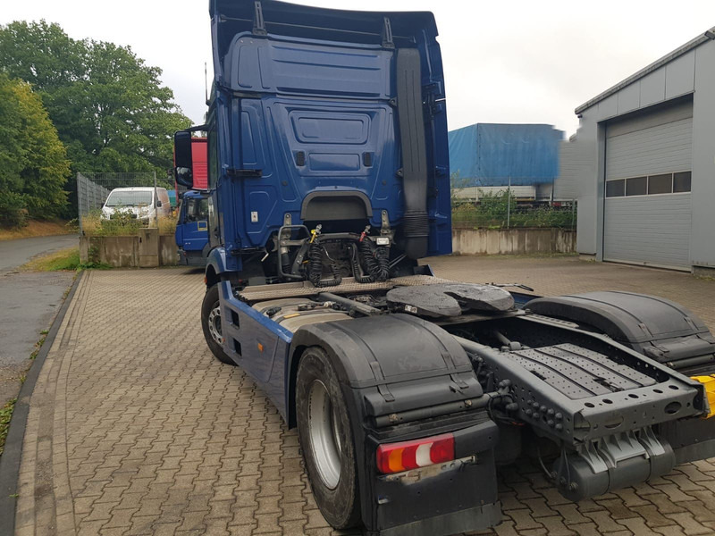 Mercedes-Benz Actros 1845 LS Vollspoiler - Влекач: снимка 4 Mercedes-Benz Actros 1845 LS Vollspoiler - Влекач: снимка 4