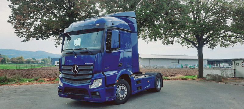 Влекач Mercedes-Benz Actros 1845 LS Vollspoiler: снимка 9 Влекач Mercedes-Benz Actros 1845 LS Vollspoiler: снимка 9