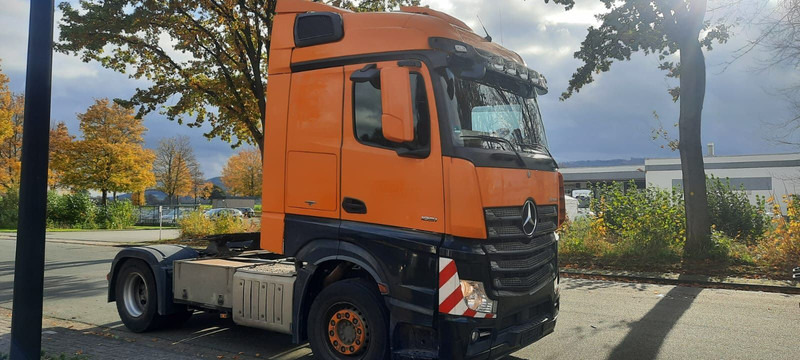 Mercedes-Benz Actros 1851LS 4x2 SZM 1-Hand Deu.LKW - Влекач: снимка 2 Mercedes-Benz Actros 1851LS 4x2 SZM 1-Hand Deu.LKW - Влекач: снимка 2