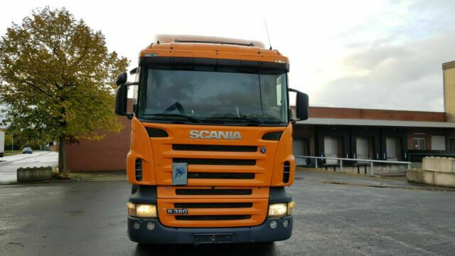 Scania P360 4x2 SZM G.Haus Klima Kipphyd. - Влекач: снимка 5 Scania P360 4x2 SZM G.Haus Klima Kipphyd. - Влекач: снимка 5