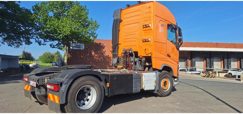 Volvo FH 500 Globbetrotter - Влекач: снимка 5 Volvo FH 500 Globbetrotter - Влекач: снимка 5