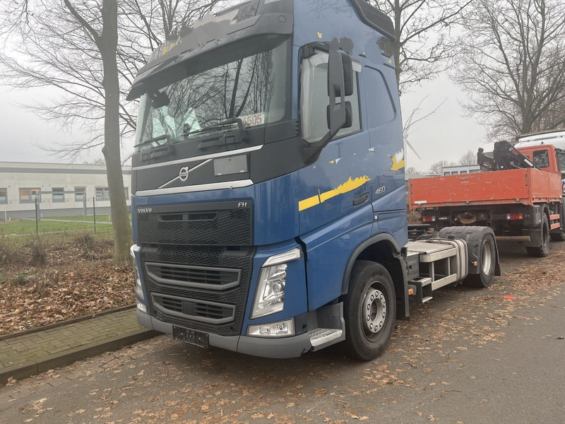 Volvo FH460 G.Haus/Hochdach 1-Hand Kipperhy - Влекач: снимка 2 Volvo FH460 G.Haus/Hochdach 1-Hand Kipperhy - Влекач: снимка 2