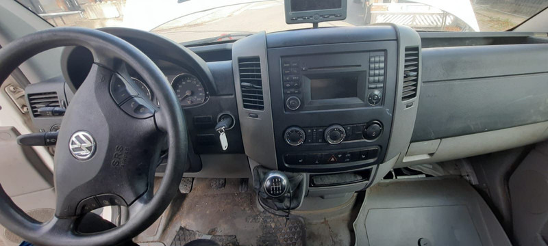 Volkswagen Crafter - Товарен бус: снимка 5 Volkswagen Crafter - Товарен бус: снимка 5