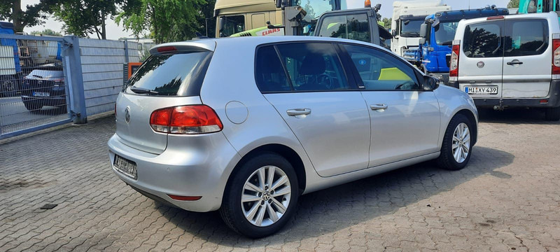 Volkswagen Golf - Хечбек: снимка 3 Volkswagen Golf - Хечбек: снимка 3