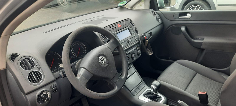 Volkswagen Golf Plus 1.9 TDI DSG DPF Comfortline - Хечбек: снимка 5 Volkswagen Golf Plus 1.9 TDI DSG DPF Comfortline - Хечбек: снимка 5