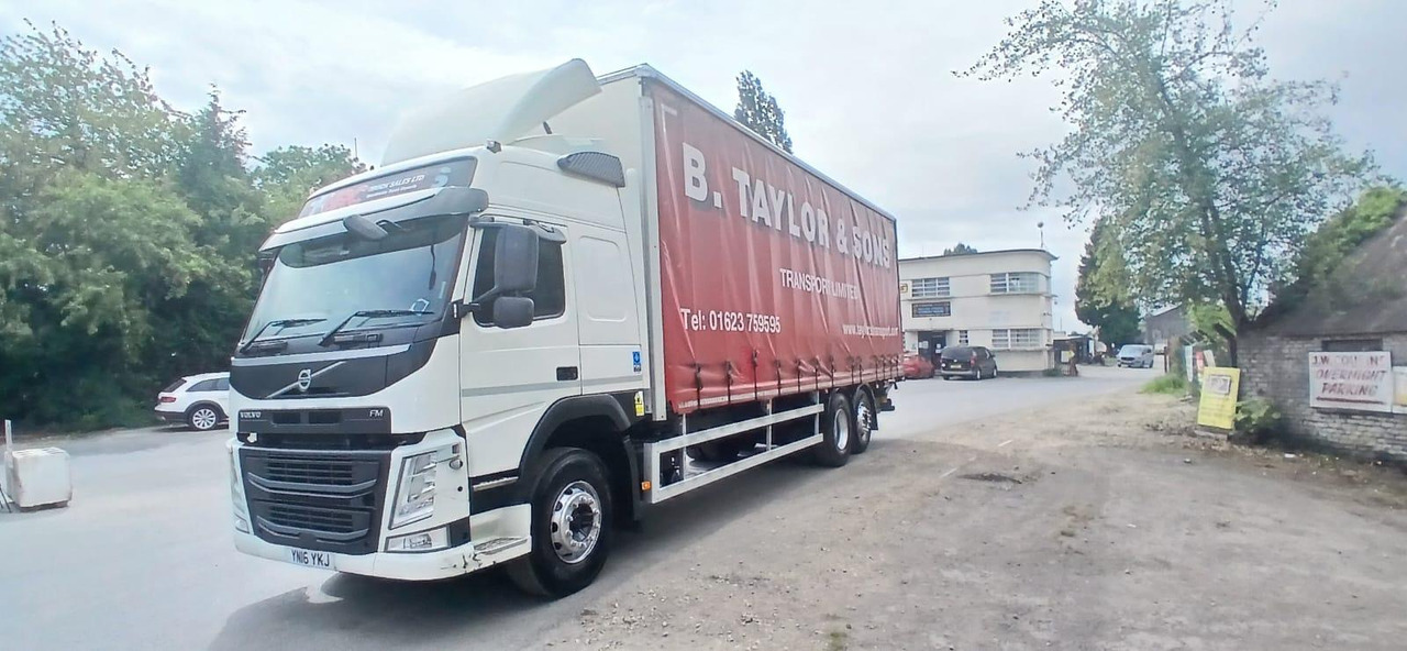 2016 Volvo FM 330 Curtainside Truck - Камион с брезент: снимка 5 2016 Volvo FM 330 Curtainside Truck - Камион с брезент: снимка 5