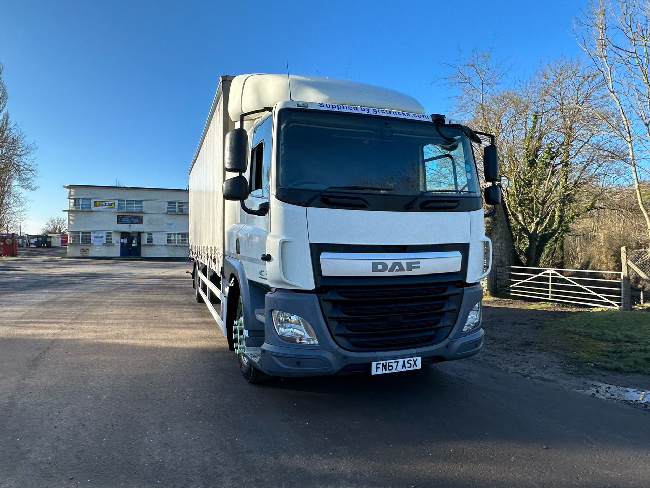 2017 DAF CF 230 Curtainsider Truck - Камион с брезент: снимка 3 2017 DAF CF 230 Curtainsider Truck - Камион с брезент: снимка 3